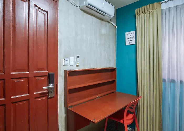 Dormitory Room Mixed